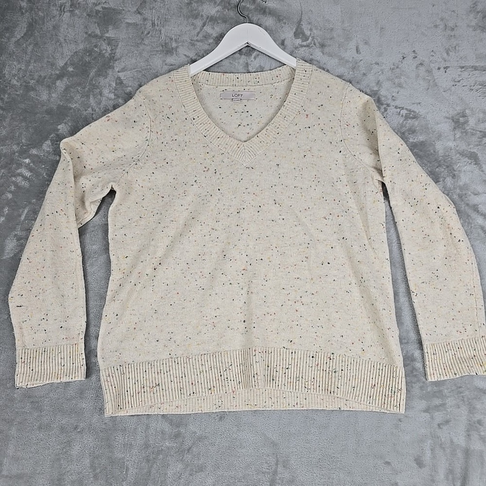 Loft Speckled‎ Vneck Sweater Medium Cream Preppy Teacher